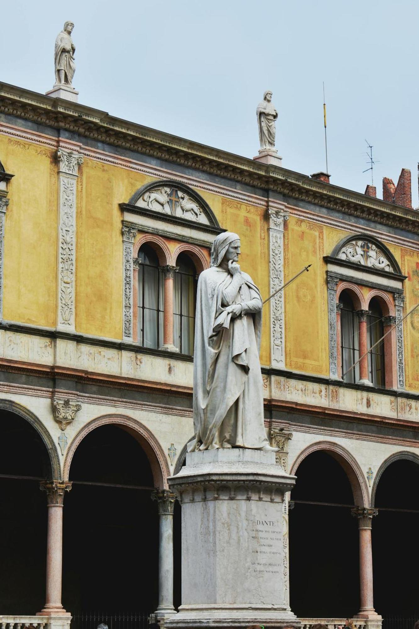 Velvet Verona